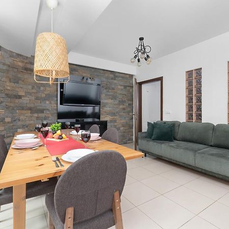 Przestronne Apartamenty W Zakopanem Z Trzema Sypialniami I Parkingiem By Noclegi Renters Exteriör bild