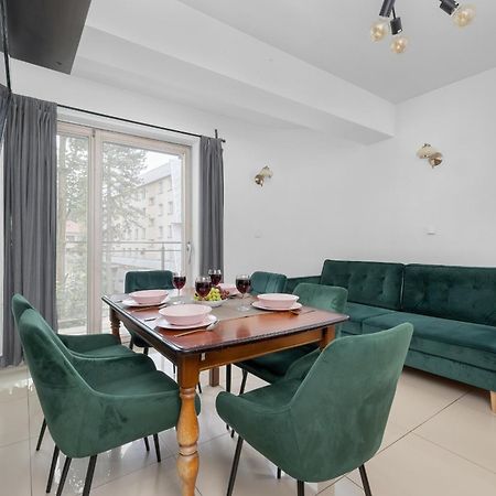 Przestronne Apartamenty W Zakopanem Z Trzema Sypialniami I Parkingiem By Noclegi Renters Exteriör bild