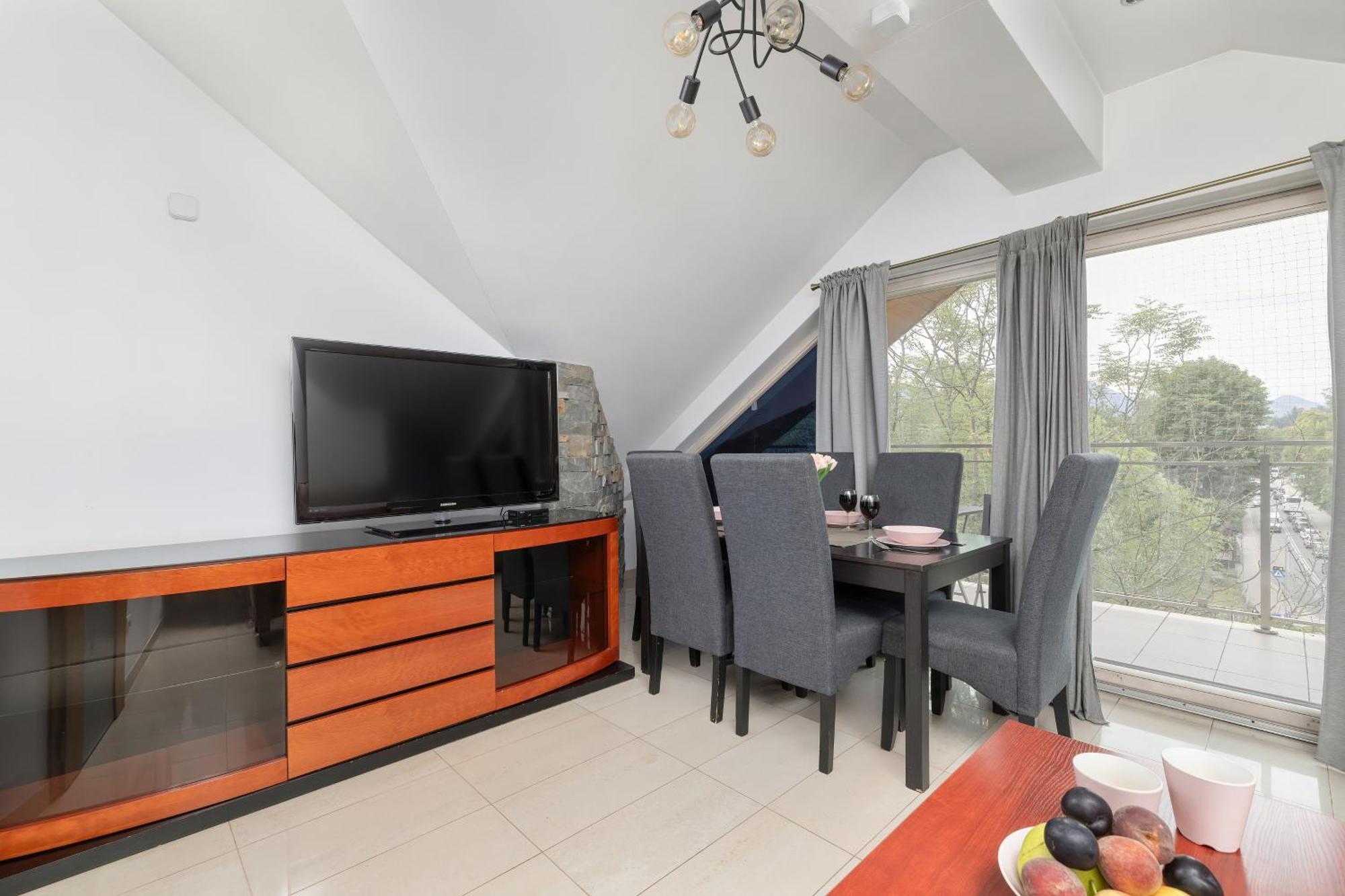 Przestronne Apartamenty W Zakopanem Z Trzema Sypialniami I Parkingiem By Noclegi Renters Exteriör bild