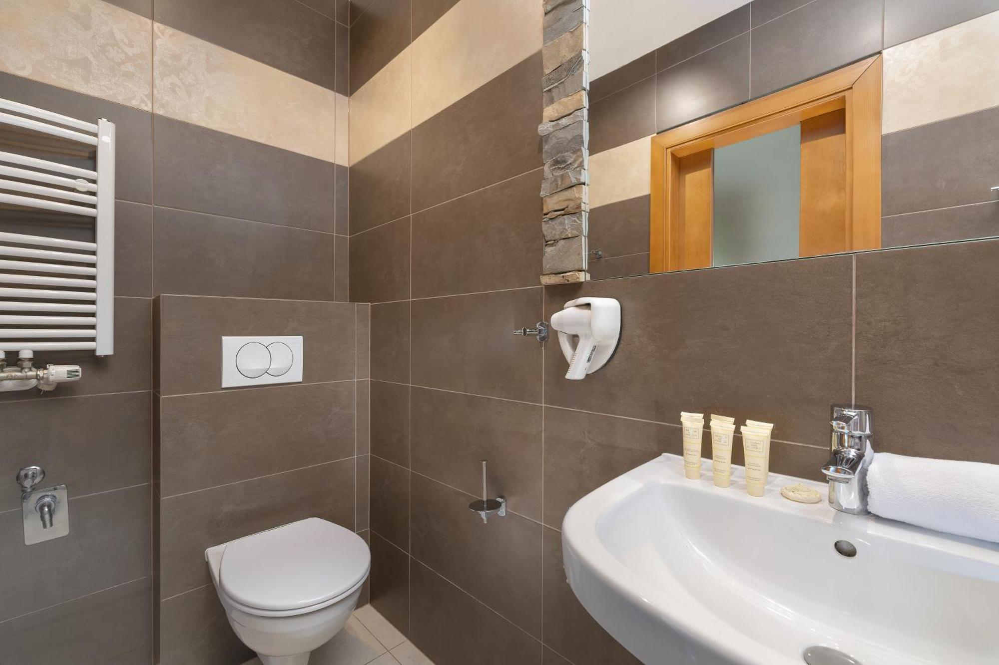 Przestronne Apartamenty W Zakopanem Z Trzema Sypialniami I Parkingiem By Noclegi Renters Exteriör bild