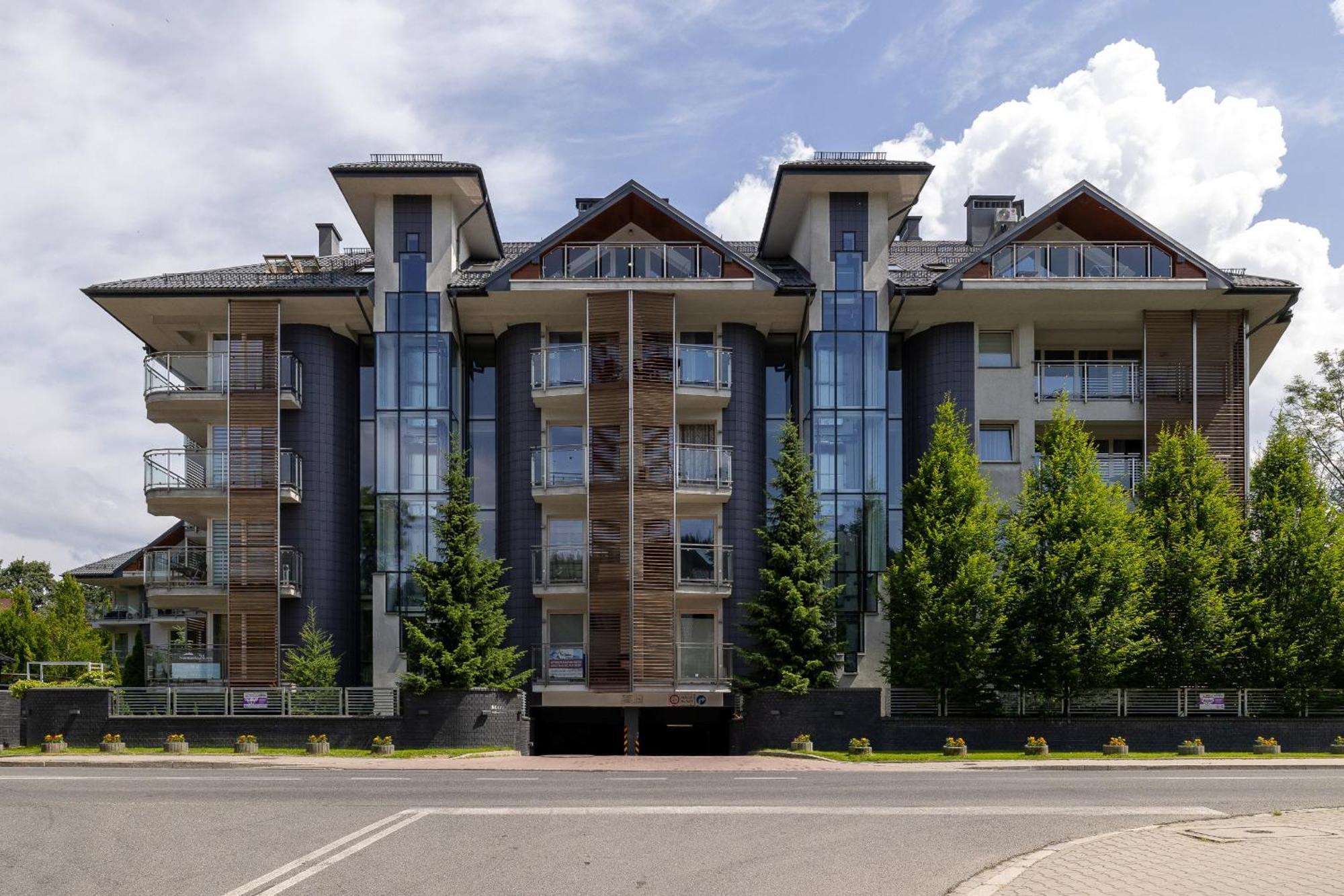 Przestronne Apartamenty W Zakopanem Z Trzema Sypialniami I Parkingiem By Noclegi Renters Exteriör bild